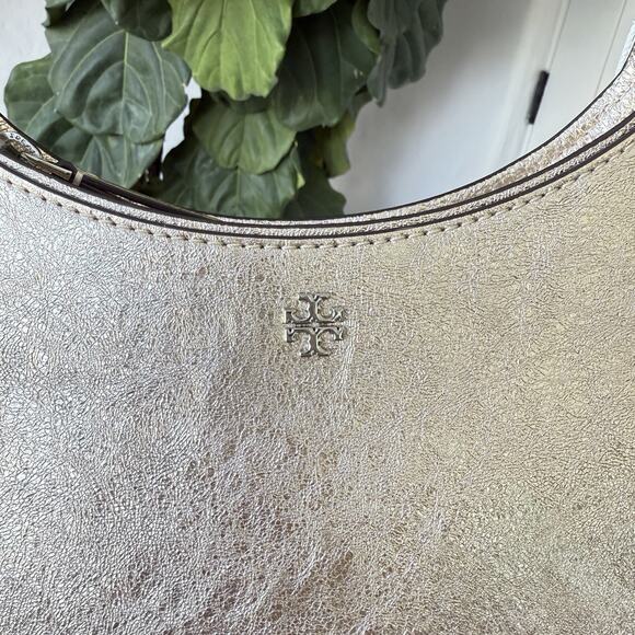 Tory Burch 159158 Emerson Metallic White Gold Refined Leather Shoulder Handbag - Picture 5 of 16